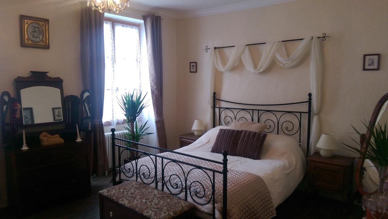 Vingt Grand Rue Bed & Breakfast Champagne-Mouton Exterior foto